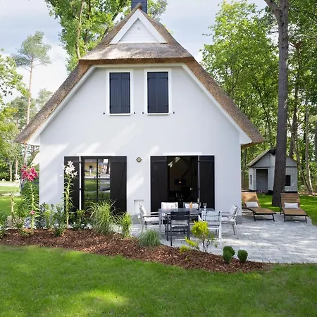 Oogenstern Usedom -ruhige Lage-fischerdorf Hund Auf Anfrage *